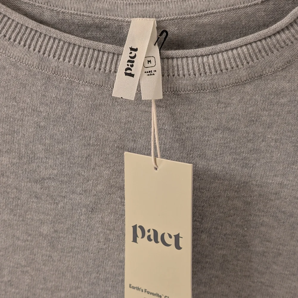 Pact Women's Heather Gray Crew Neck Sweater. Certified Organic Cotton. - Picture 2 of 4